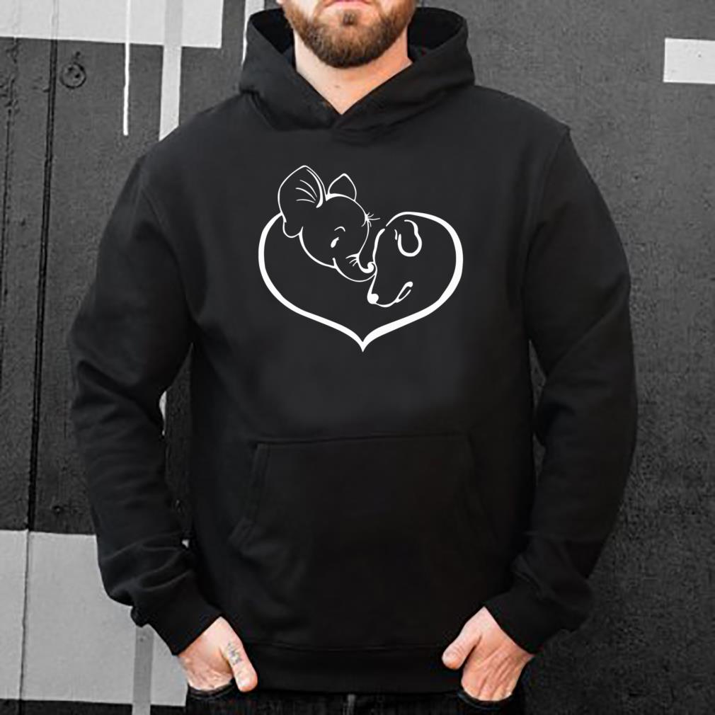https://s1.teefamily.net/2019/01/Easily-distracted-by-elephants-and-dogs-shirt_4.jpg