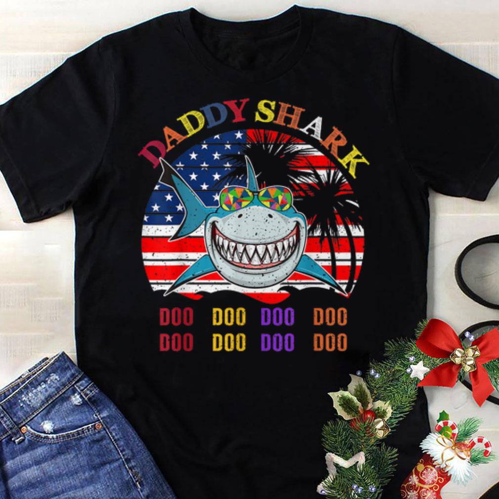 Awesome American Falg Father Day Daddy Shark doo doo doo doo shirt