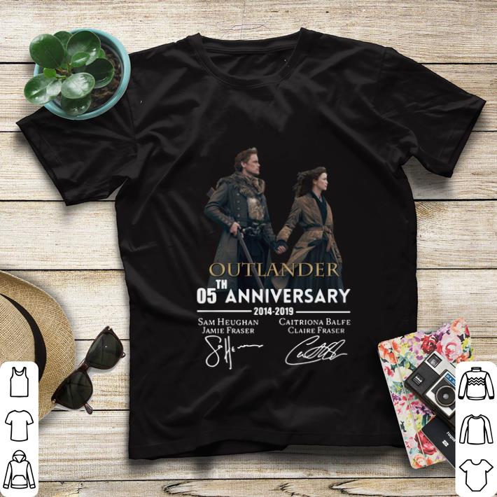 Premium 05th anniversary Outlander 2014-2019 signatures shirt 6 Premium 05th anniversary Outlander 2014-2019 signatures shirt
