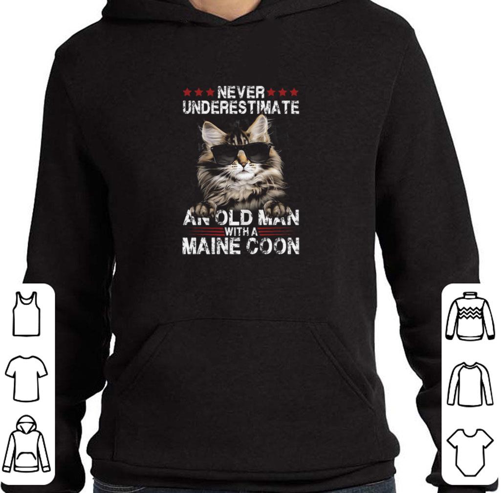 Premium Maine Coon Never underestimate an old man with a cat shirt